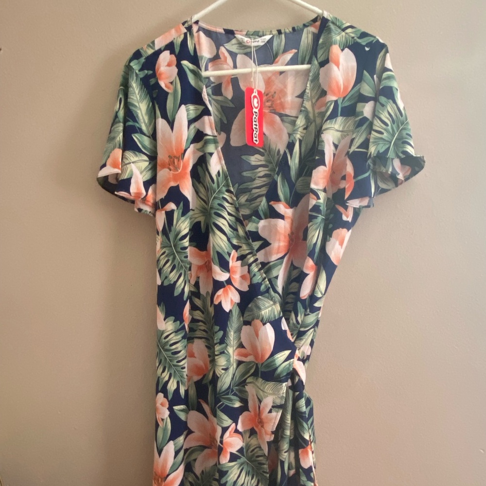 Pat Pat Womens Wrap Dress